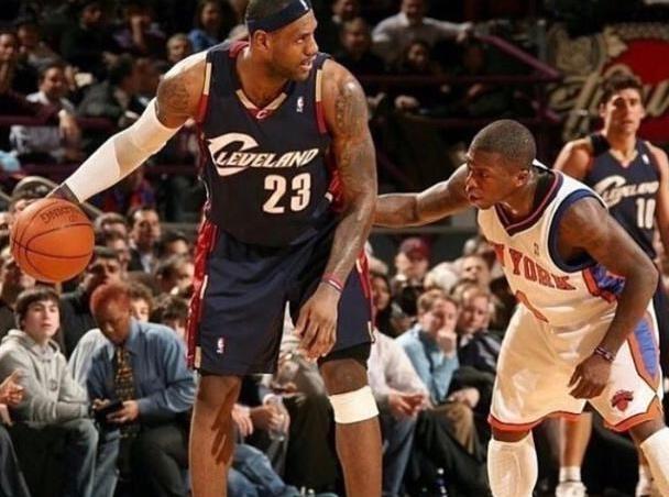 他不仅是一 他不仅是一