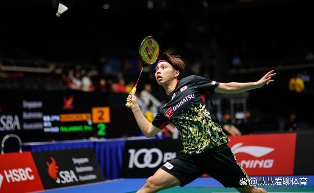 后防球员在 后防球员在