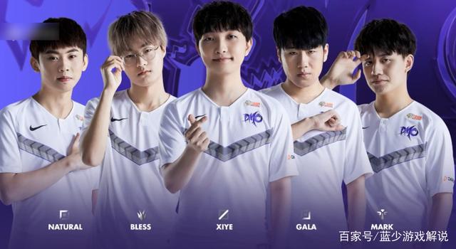 他同时致力 他同时致力