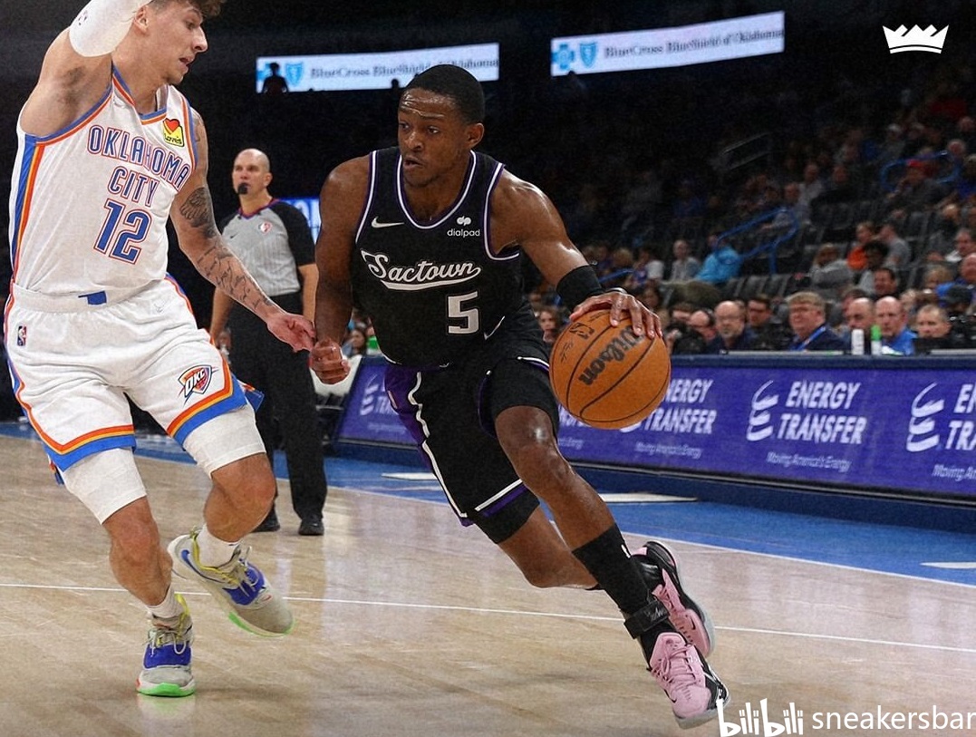 需面对小孔 需面对小孔